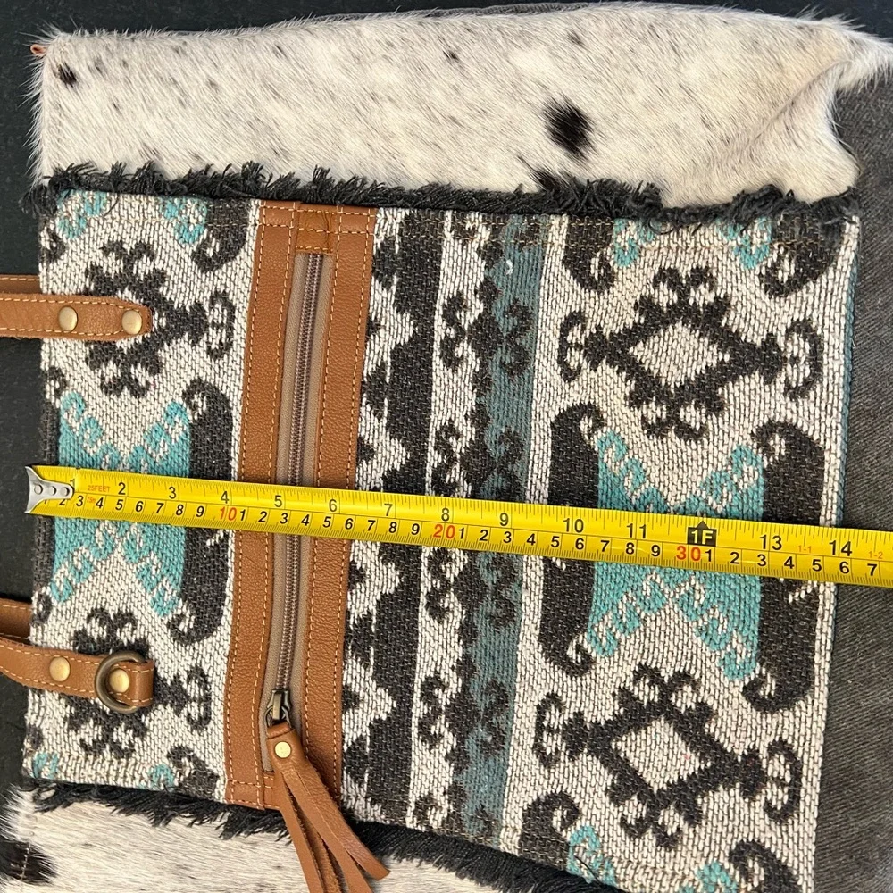 Myra Bag Tan and Blue Patterned Tote Isabela tote Western style 16x18 - Picture 6 of 12